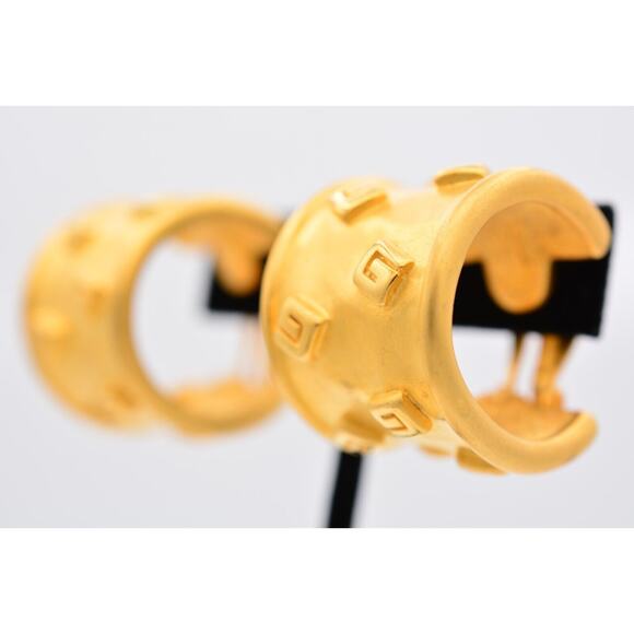 Givenchy Vintage Logo Clip On Earrings Chunky Brushed Gold Signed NOS 1980s Bin7 - Picture 2 of 12